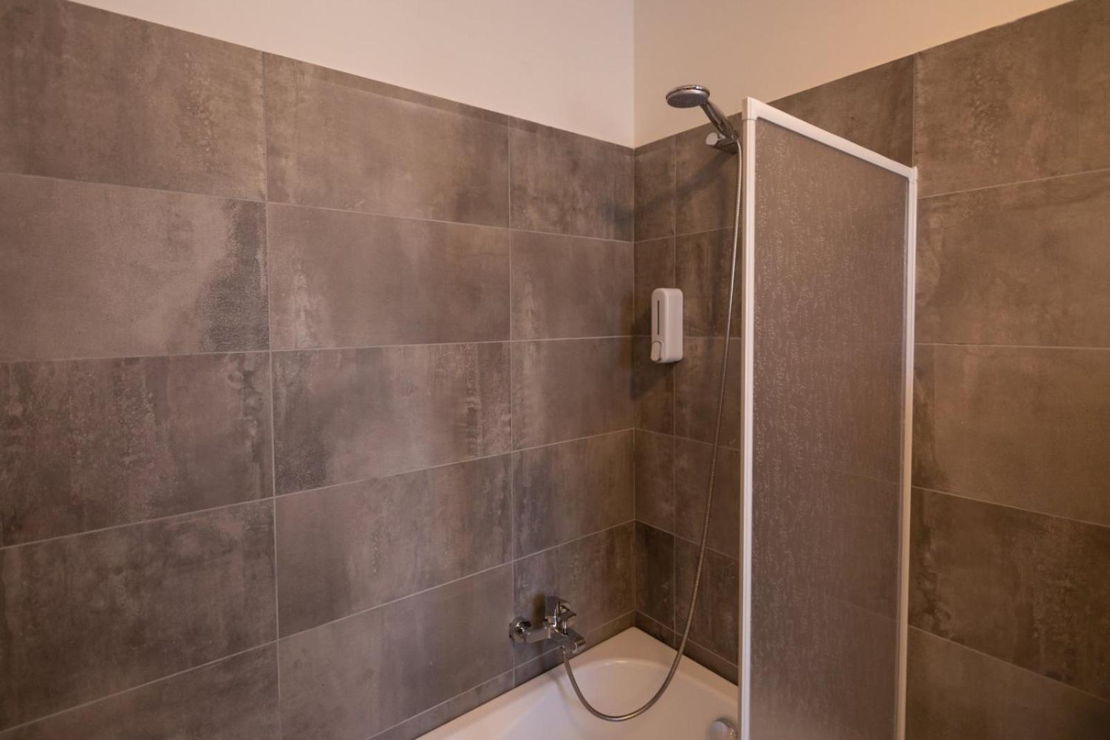 B&B Collemaggio L'Aquila Bagian luar foto